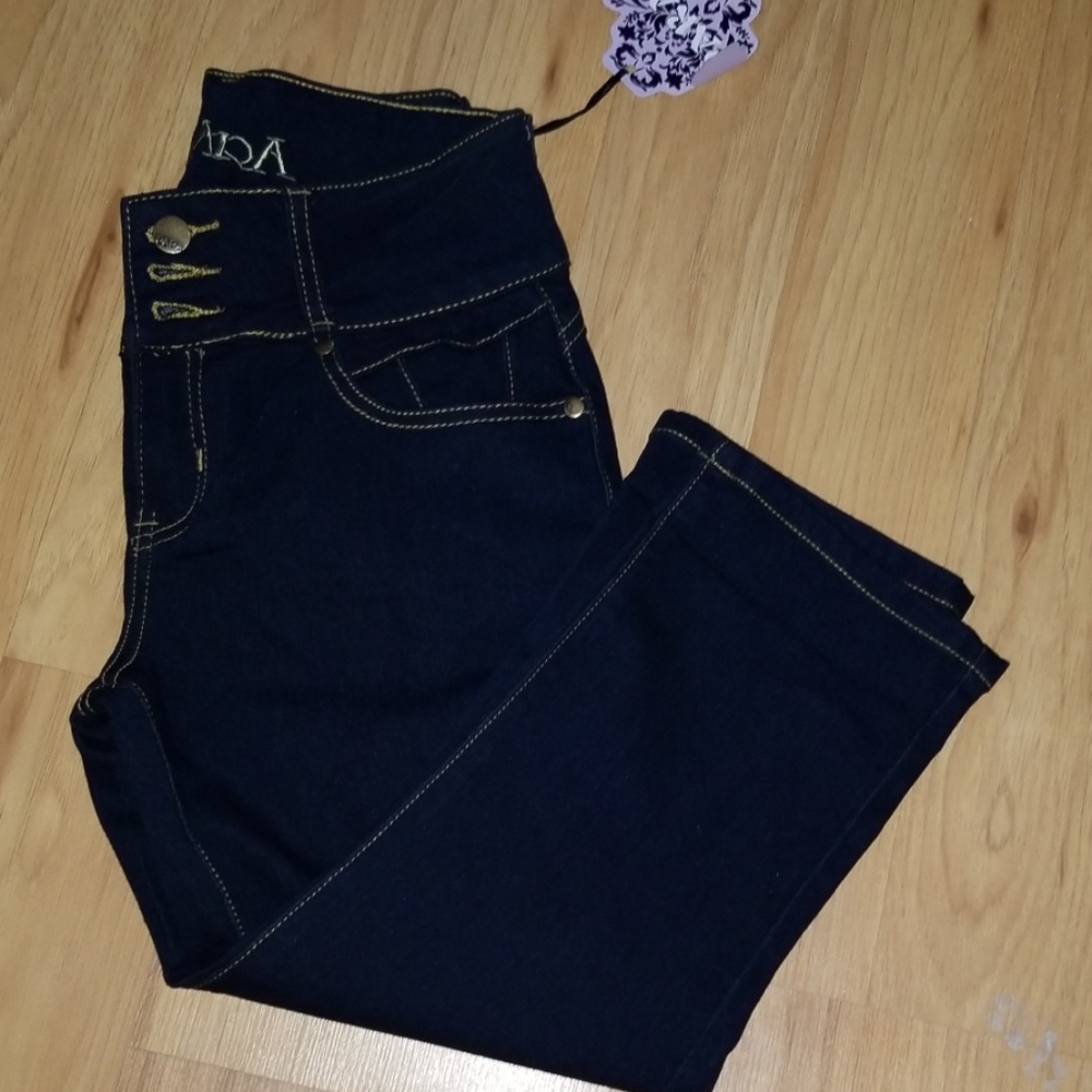 Jeans - Picture 4 of 4